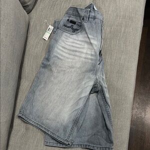 Vintage ‘90s NWT LRG Gray Denim Shorts- Size 34